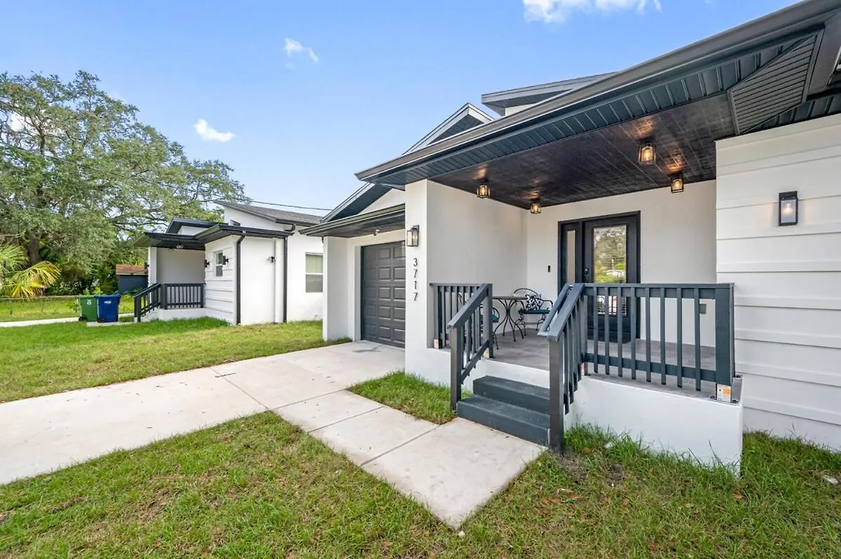 Luxury 3 Bdrm Home - Busch Gardens - Fairgrounds 坦帕
