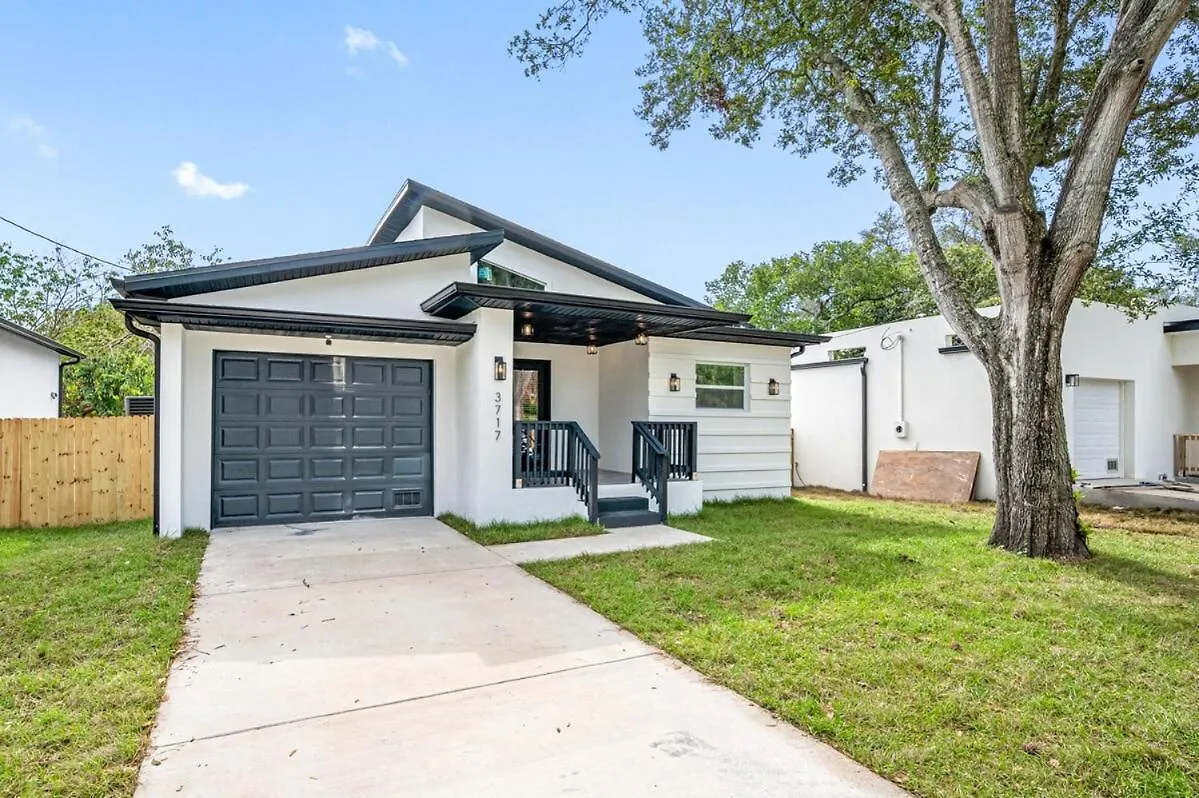 Luxury 3 Bdrm Home - Busch Gardens - Fairgrounds 坦帕 0*,  美国